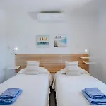 Vista Paraiso By Interhome *