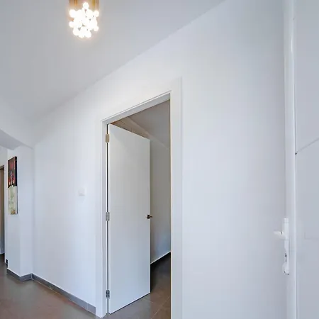Vista Paraiso By Interhome