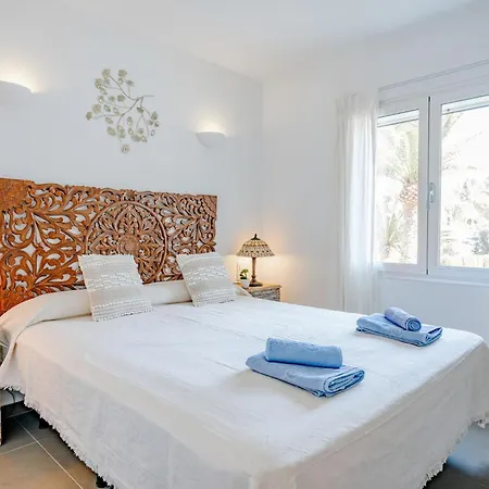 Vista Paraiso By Interhome デニア